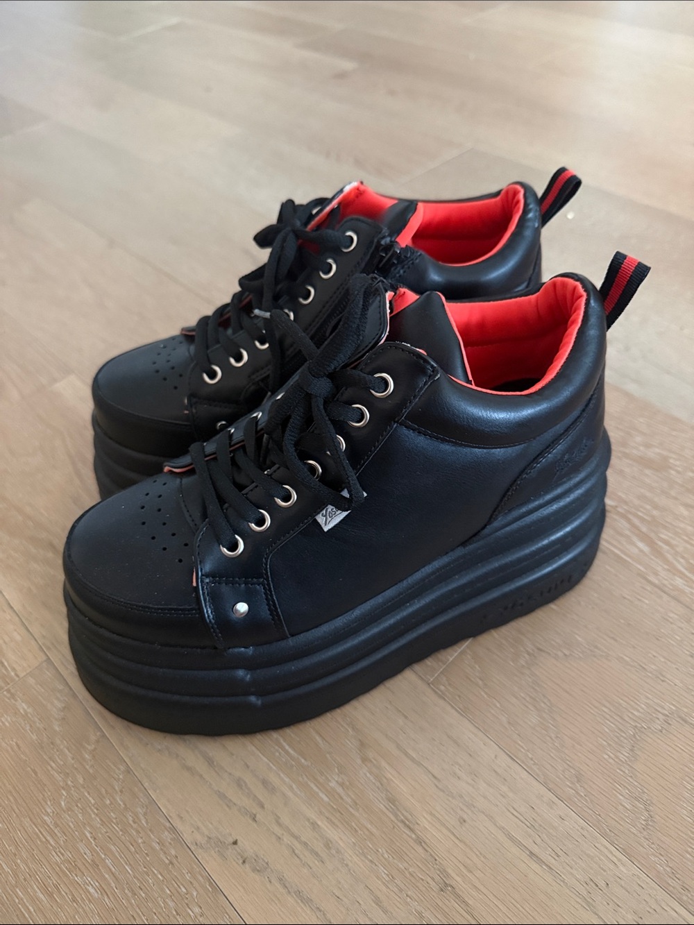 Yosuke Platform Lace-Up Sneakers in Black with Side Zip